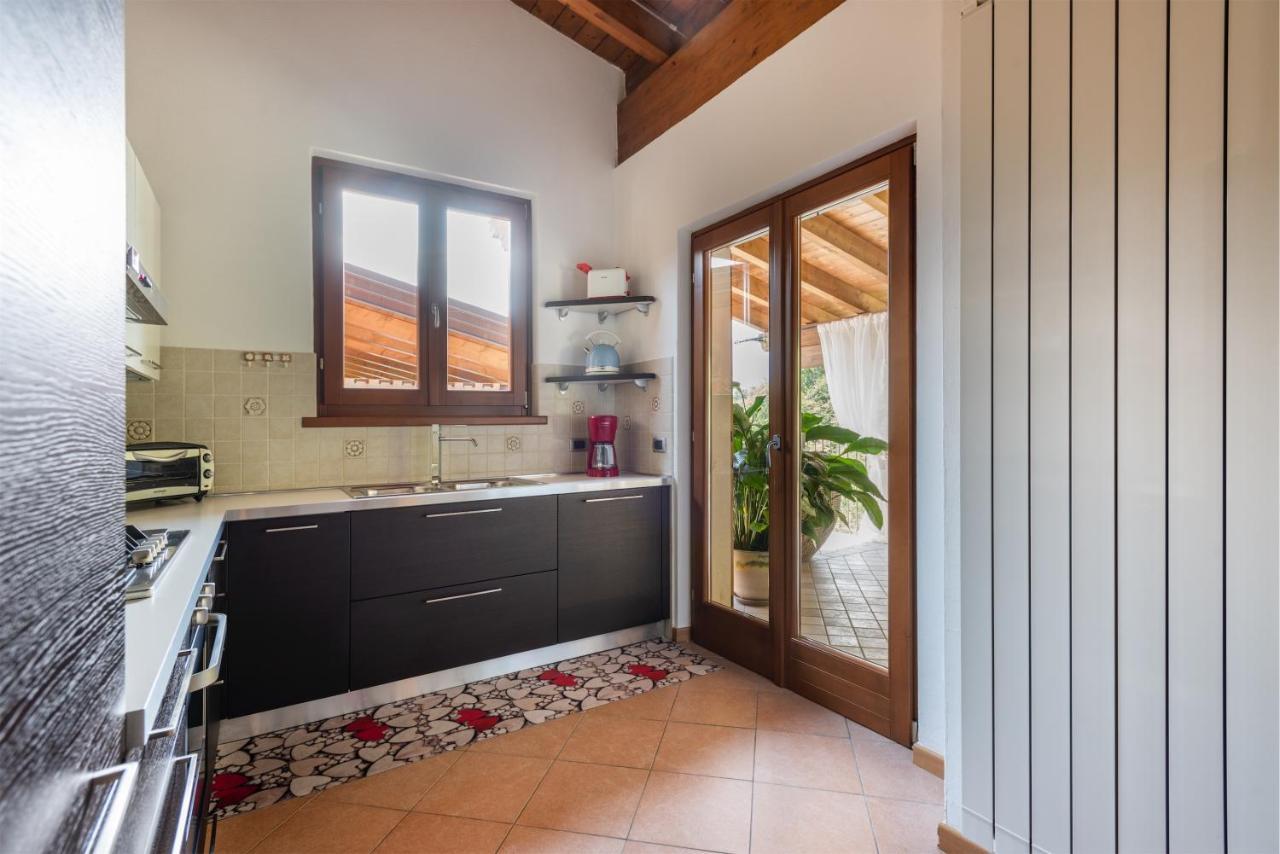 Casa Francesca Relax Apartment Limone sul Garda Exterior photo